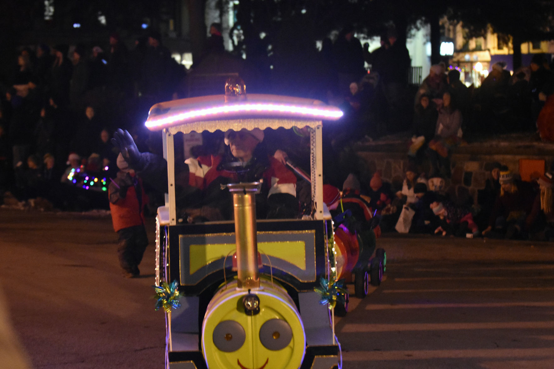 111718-bara-news-collection-light-paradeDSC_0081